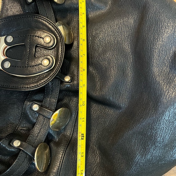 Hogan leather bucket bag - Picture 3 of 10